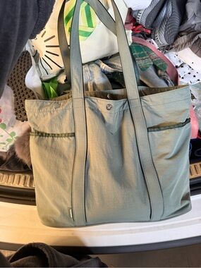 lululemon athletica | Bags | Lululemon Tote Bag 25lslnsh